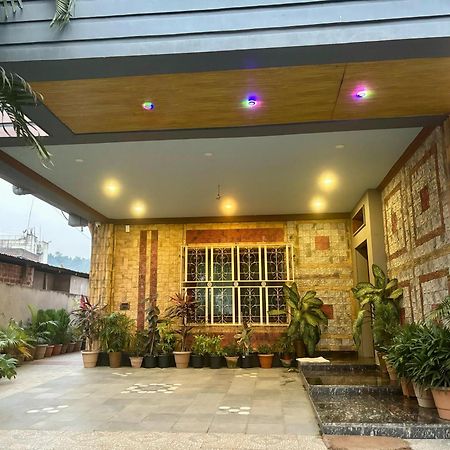 Krishna Shree Guest House Gauháti Kültér fotó
