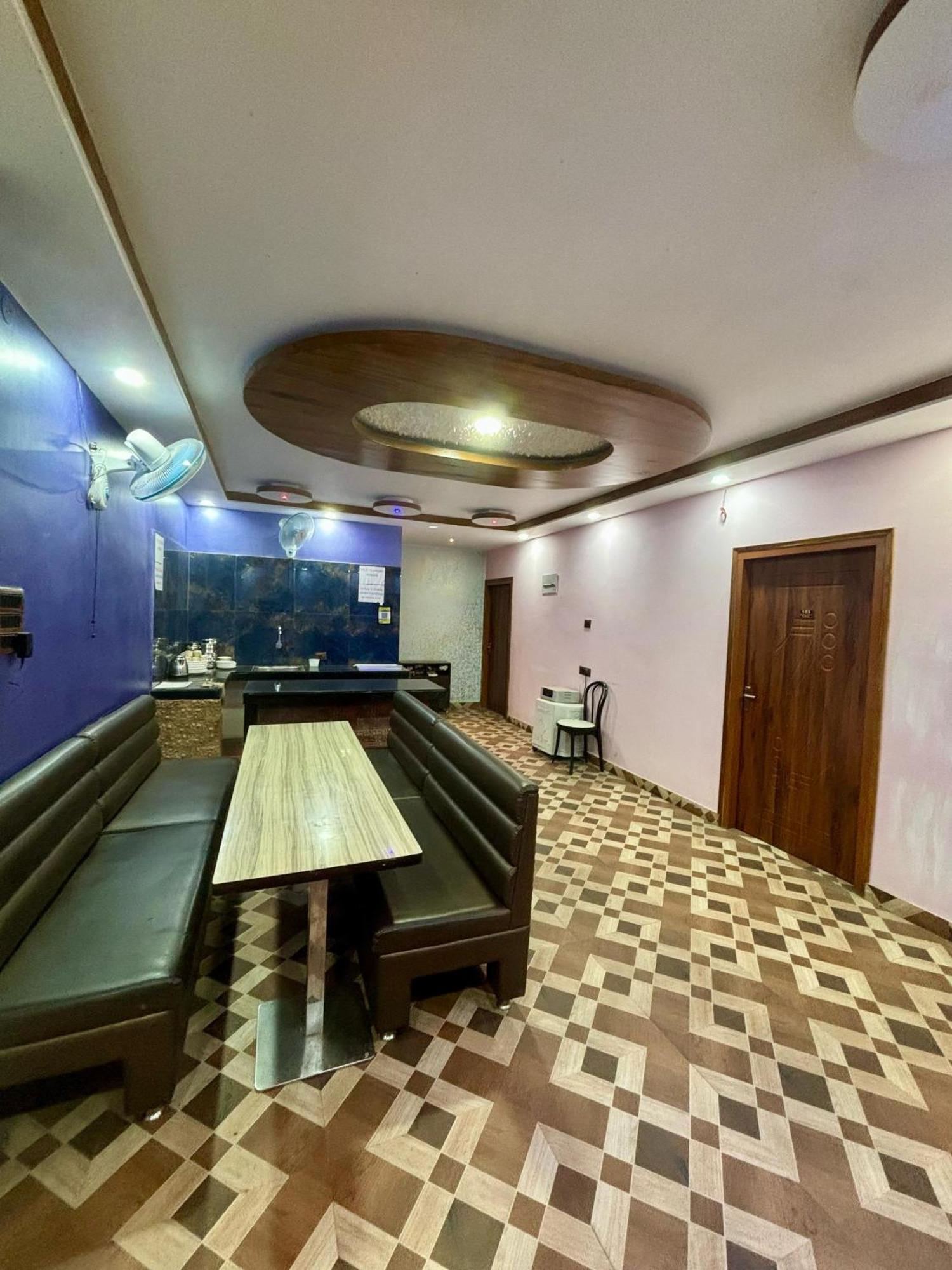 Krishna Shree Guest House Gauháti Kültér fotó