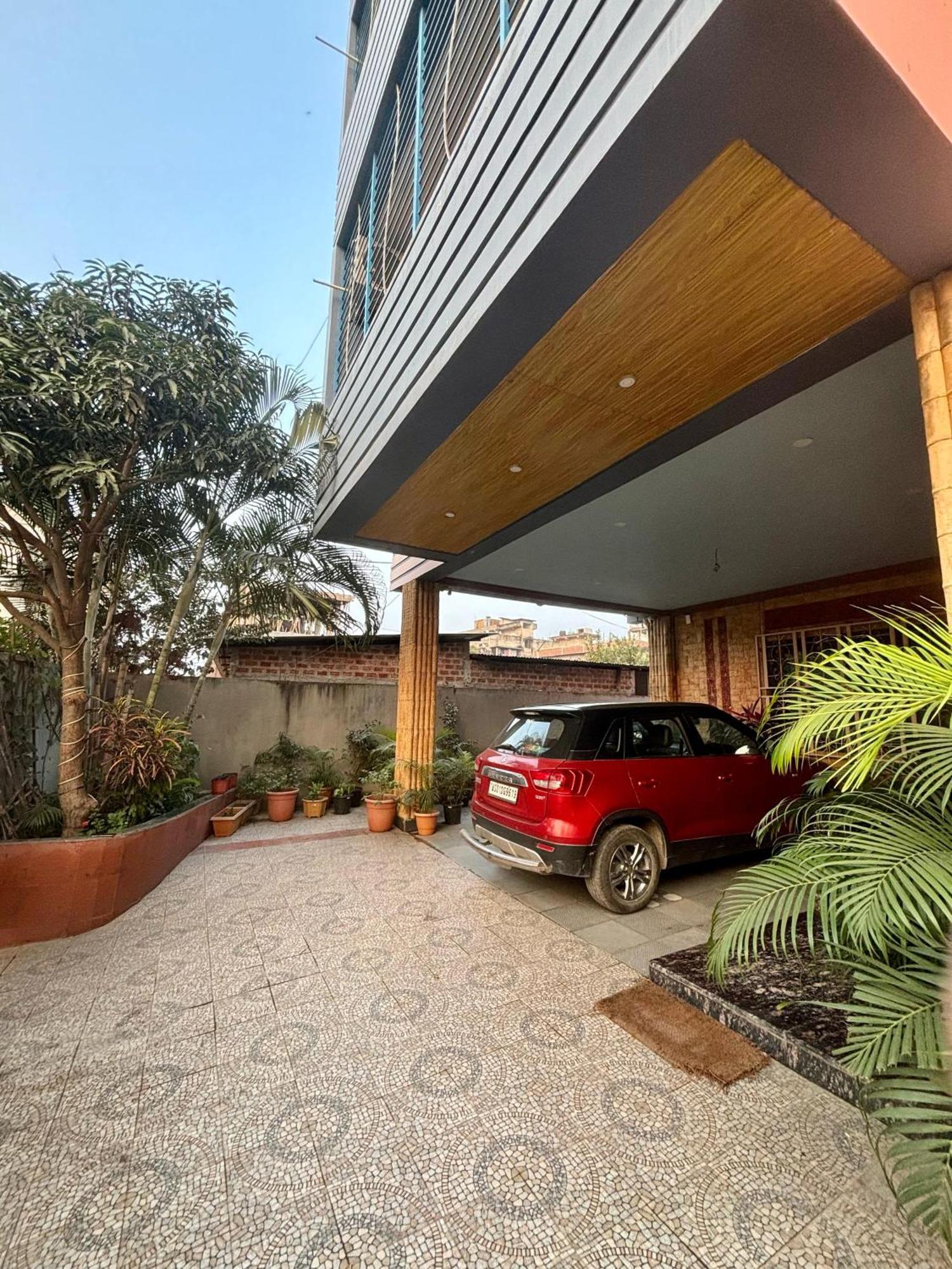 Krishna Shree Guest House Gauháti Kültér fotó